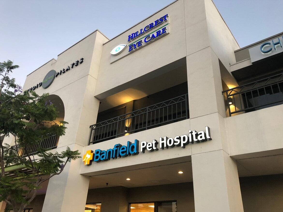 Banfield Pet Hospital: San Diego Hillcrest exterior