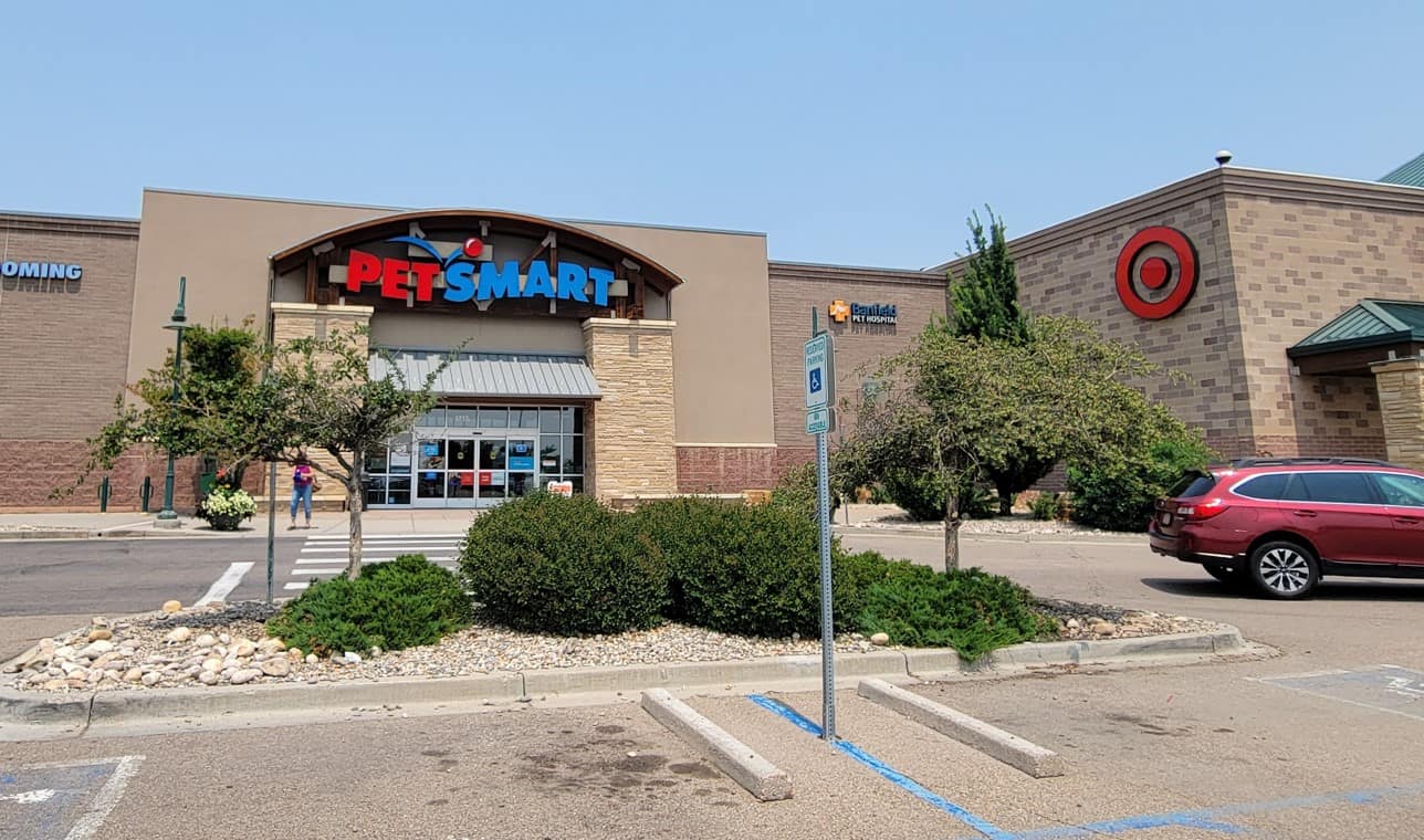 Loveland PetSmart front entrance