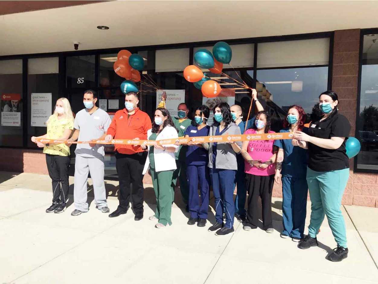 A group of Banfield Associates at the Banfield Pet Hospital